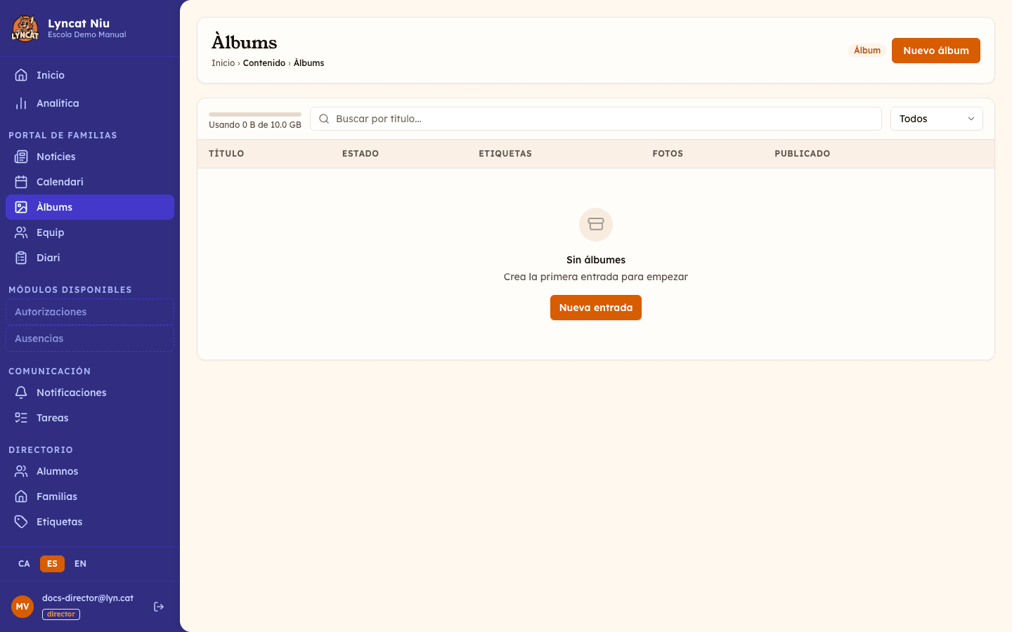 Vista del director: listado de álbumes de la galería de fotos con botón 'Nuevo álbum'