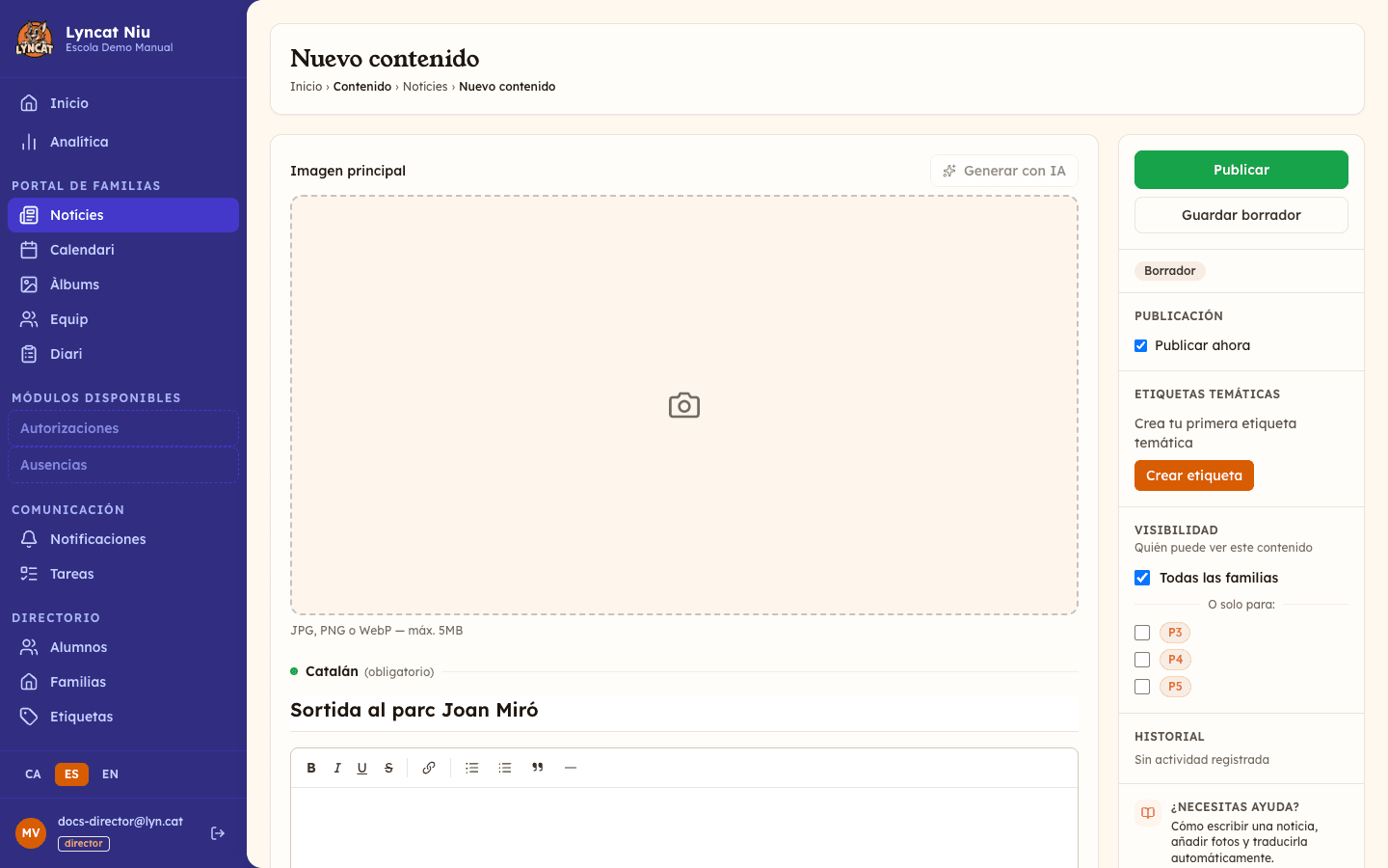 Editor de una nueva noticia con el campo de título relleno, el panel derecho mostrando las secciones Visibilidad y Publicación, vista del director